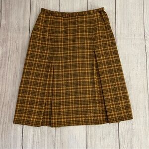 VINTAGE 1970s Tudor Square Women’s A-Line Skirt Checkered Plaid Gold Brown Tan